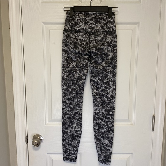 Misted Jacquard Graphite Grey Alpine White Lululemon Wunder Under High-rise 28” - Picture 5 of 9